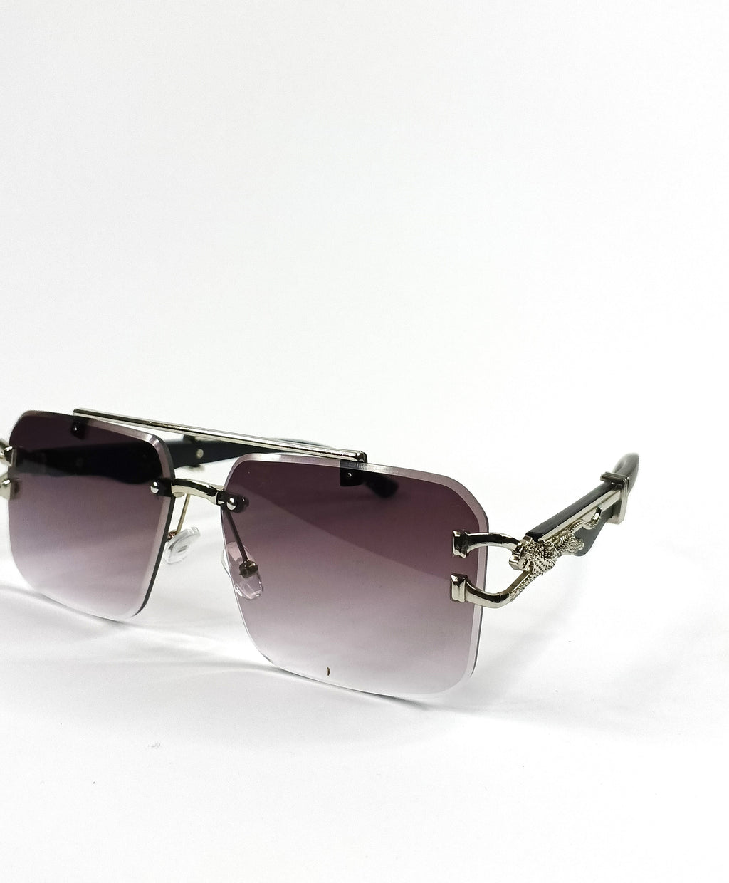 Aureza Bold - Oversized Square Sunglasses