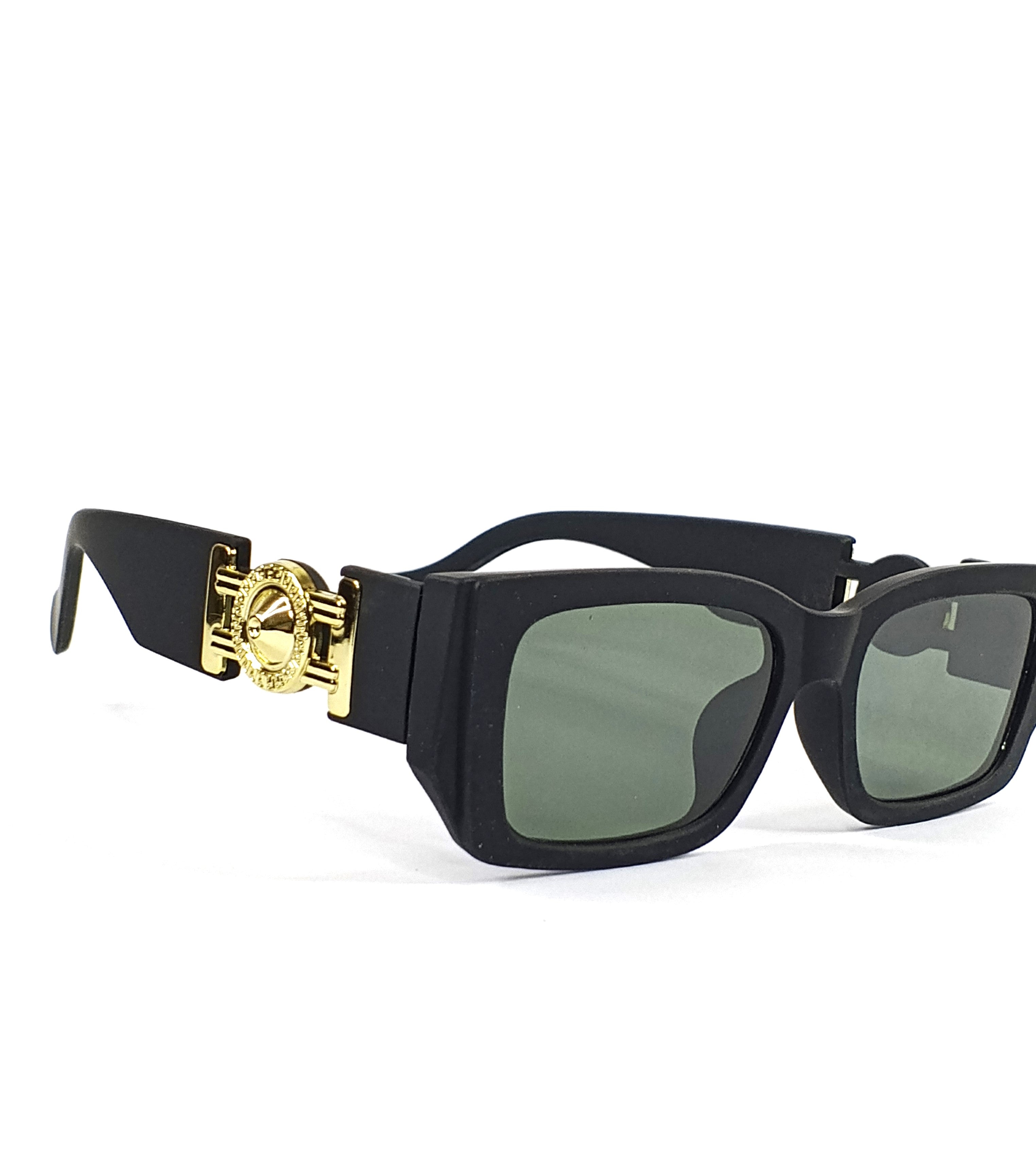 Aureza Icon - Bold Square Sunglasses with Gold Accents UV400 Protection